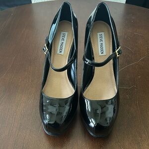 Steve Madden Women's Black Patent Mary Jane Pumps